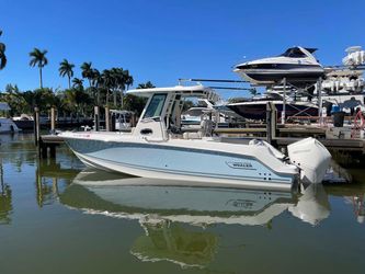 25' Boston Whaler 2022 Yacht For Sale